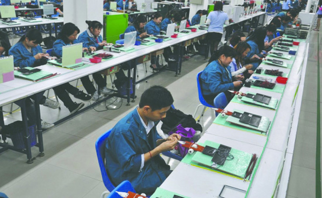 Đi xuất khẩu lao động Đài Loan tại Đắk Lắk ngành điện tử